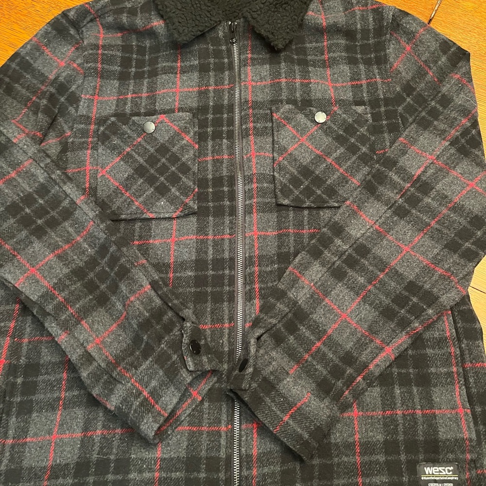 Wesc Men's Dark Plaid Shirt Jacket EUC